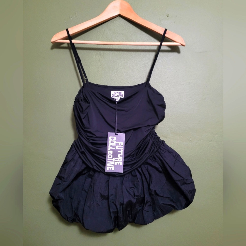 Future Collective Elegant Black Top